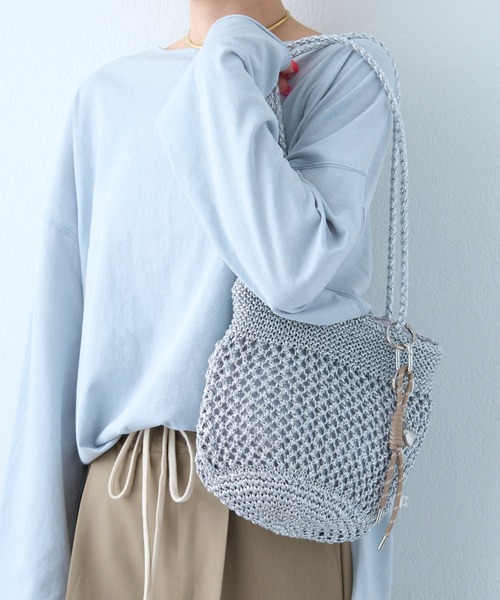 CIAOPANIC TYPY(チャオパニックティピー)の「【2025年S/S新作】カラビナ付きメタリックヤーンBAG(トートバッグ・レディース・ガンメタ/ゴールド/シルバー・ONE SIZE)」の7枚目の写真