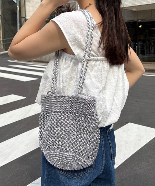 CIAOPANIC TYPY(チャオパニックティピー)の「【2025年S/S新作】カラビナ付きメタリックヤーンBAG(トートバッグ・レディース・ガンメタ/ゴールド/シルバー・ONE SIZE)」の19枚目の写真