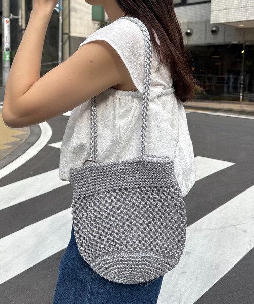 CIAOPANIC TYPY(チャオパニックティピー)の「【2025年S/S新作】カラビナ付きメタリックヤーンBAG(トートバッグ・レディース・ガンメタ/ゴールド/シルバー・ONE SIZE)」の20枚目の写真