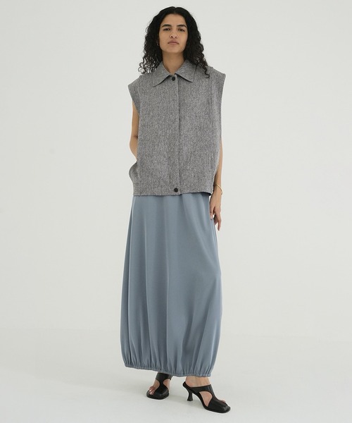 CLANE（クラネ）の「SATIN BALLOON SKIRT（スカート・レディース・ブルー/アイボリー/ブラック・0/1/2）」の21枚目の写真