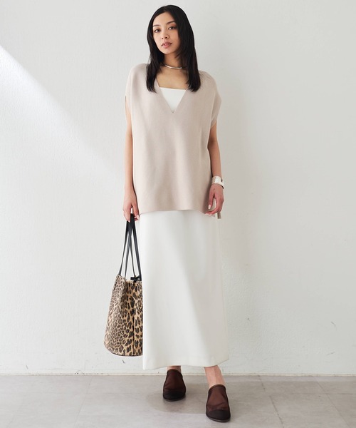 Whim Gazette（ウィムガゼット）の「ホールガーメントプルオーバー（ニット/セーター・レディース・ベージュ/グレイッシュベージュ/ブラック/ネイビー/キャメル・FREE）」の16枚目の写真