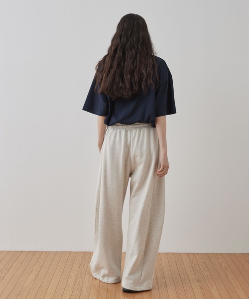 Unblend(アンブレンド)の「【Unblend】ドローコード カーブシルエット スウェットパンツ(スウェットパンツ・レディース・ネイビー/オートミール・FREE)」の11枚目の写真
