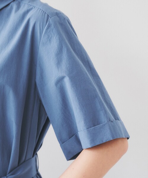 UNTITLED（アンタイトル）の「【コットン100／前開き／夏ワンピ】ロングシャツワンピース（ワンピース・レディース・チャコールグレー/ブルー/ブラウン系その他/チャコール/ブラウン系その他5・00/01/02/03/04/44/48）」の22枚目の写真