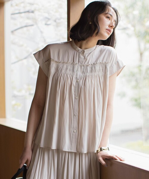 ギャザーライトデシンシャーリング ブラウス（シャツ/ブラウス）｜組曲