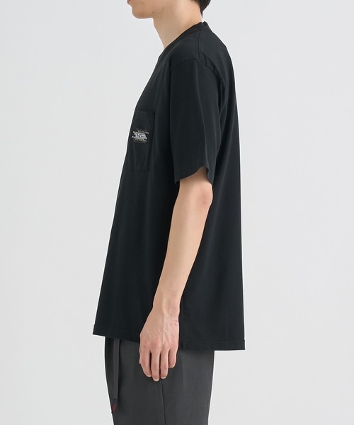 WHITE MOUNTAINEERING(ホワイトマウンテニアリング)の「【White Mountaineering / ホワイトマウンテニアリング】MULTILOGO POCKET T-SHIRT(Tシャツ/カットソー・メンズ・ホワイト/ブラック・0/1/2/3)」の20枚目の写真