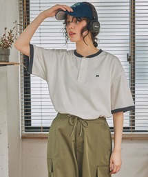 ナンバリング刺繍 ヘンリーネックＴシャツ