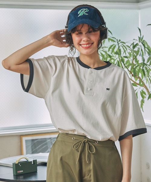 MONO-MART LADY'S(モノマートレディース)の「ナンバリング刺繍 ヘンリーネックTシャツ(Tシャツ/カットソー・レディース・アイボリー/オフホワイト・FREE)」の10枚目の写真