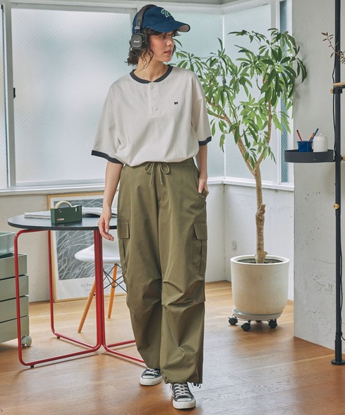 MONO-MART LADY'S(モノマートレディース)の「ナンバリング刺繍 ヘンリーネックTシャツ(Tシャツ/カットソー・レディース・アイボリー/オフホワイト・FREE)」の11枚目の写真