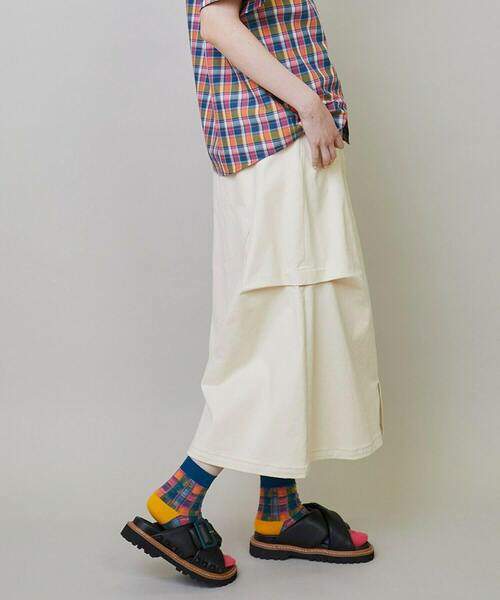 FRAPBOIS（フラボア）の「カーブカラー スカート（スカート・レディース・オフホワイト/カーキ・0/1）」の7枚目の写真