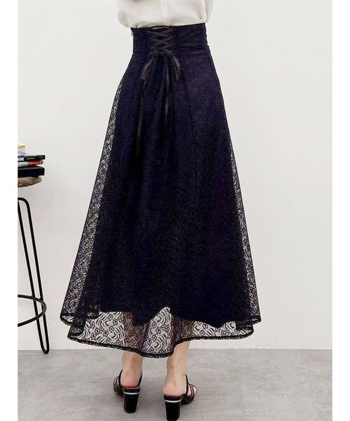 MERCURYDUO（マーキュリーデュオ）の「レースフレアコルセットスカート（スカート・レディース・オフホワイト/ベビーピンク/ブラック・SMALL/MEDIUM）」の3枚目の写真