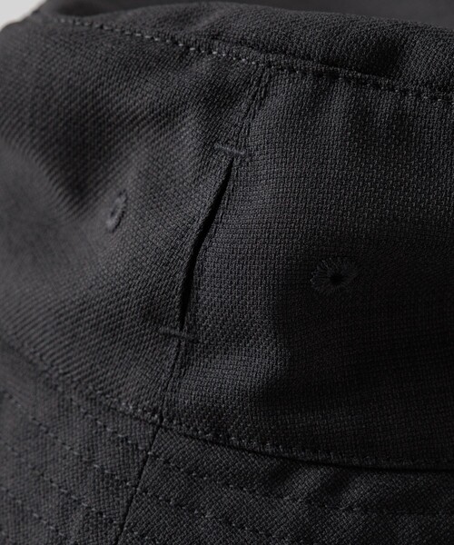 FREAK'S STORE(フリークスストア)の「速乾素材 パッカブル バケットハット リネン風 ホームケア/LINEN LIKE HAT(ハット・メンズ・チャコールグレー/ブラック/オフホワイト・ONE SIZE)」の16枚目の写真