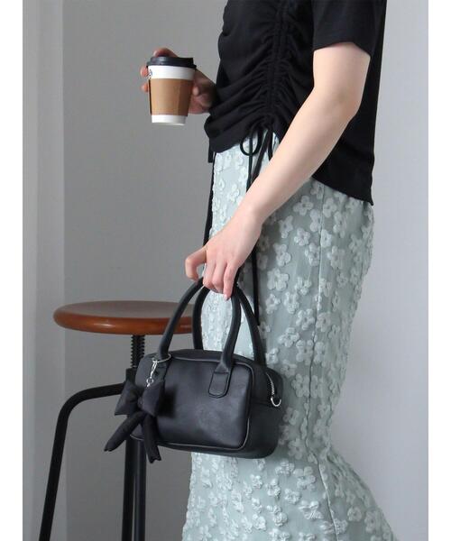 ehka sopo（エヘカソポ）の「リボン付き2wayショルダーバッグ（ハンドバッグ・レディース・シルバー/キナリ/ブラック・F）」の15枚目の写真