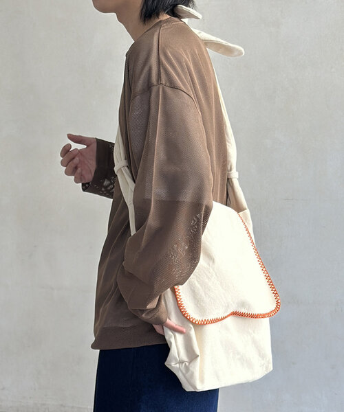 CPCM(シーピーシーエム)の「メッシュロンT(Tシャツ/カットソー・レディース・ブラック/ベージュ/ネイビー・MEDIUM/LARGE)」の14枚目の写真
