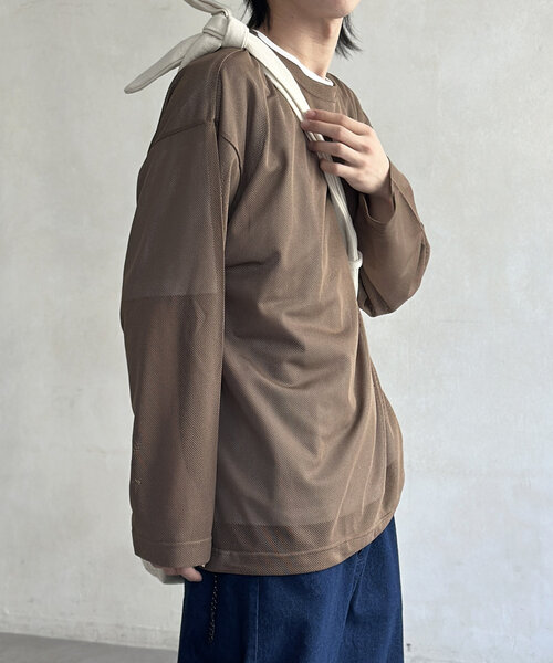 CPCM(シーピーシーエム)の「メッシュロンT(Tシャツ/カットソー・レディース・ブラック/ベージュ/ネイビー・MEDIUM/LARGE)」の16枚目の写真
