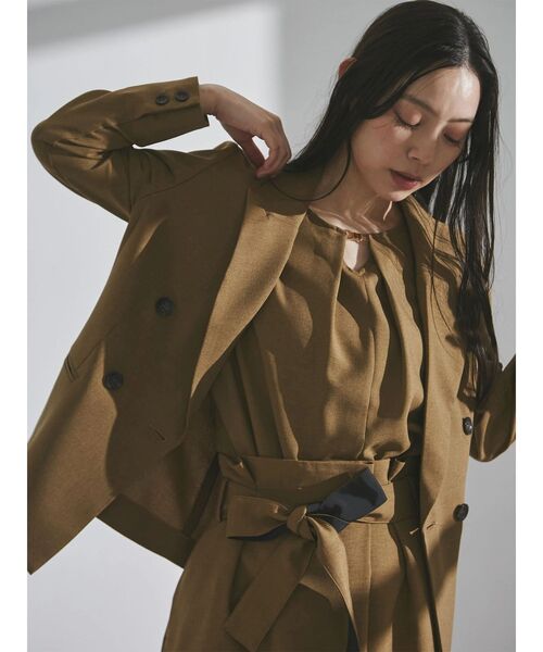 TONAL(トーナル)の「フェイクリネンバイカラーベルトクロップドパンツ(その他パンツ・レディース・ブラウン/ベージュ/ネイビー・SMALL/MEDIUM)」の22枚目の写真