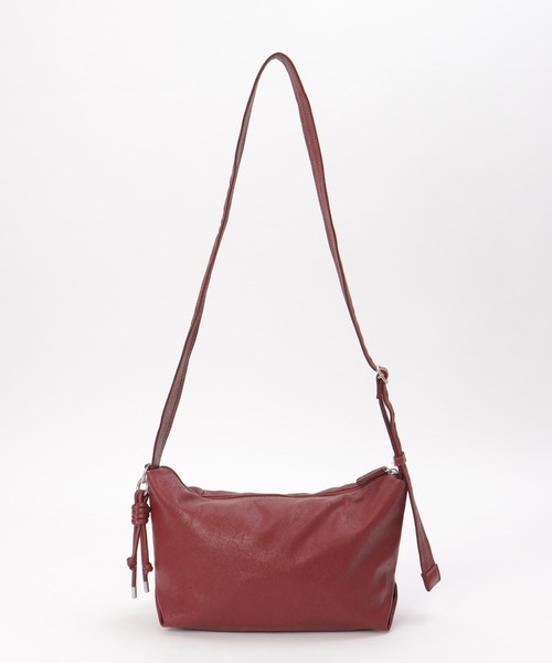 ikka(イッカ)の「撥水合皮ハーフムーンミニショルダーバッグ(ショルダーバッグ・レディース・オリーブ/グリーン/ベージュ/ブラック/ボルドー/ブラウン系その他・FREE)」の9枚目の写真