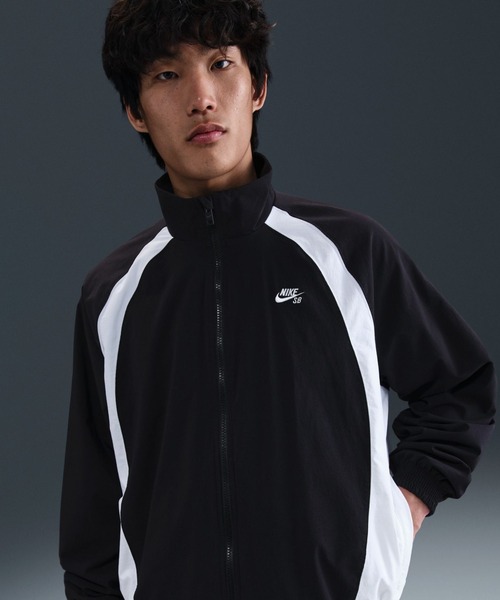 NIKE（ナイキ）の「ナイキ NIKE ナイキSB フルジップ ウーヴン ジャケット（ナイロンジャケット・メンズ・オフホワイト/ブラック・LL/3L/S/M/L）」の14枚目の写真