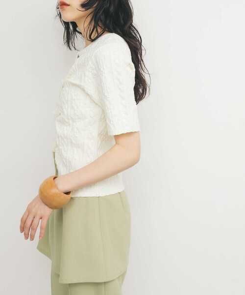 KBF（ケイビーエフ）の「2WAYケーブルジャカードトップス（Tシャツ/カットソー・レディース・ブラック/グレー系その他/アイボリー・ONE）」の5枚目の写真