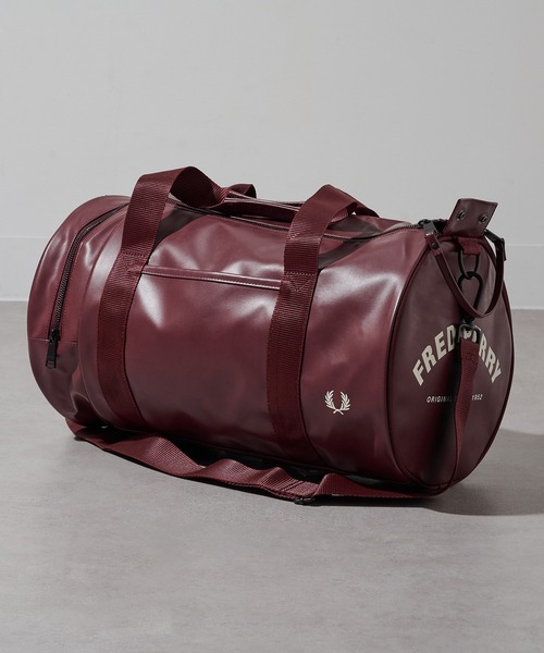 FRED PERRY（フレッドペリー）の「【FRED PERRY】TONAL CLASSIC BARREL BAG バレルバッグ ドラムバッグ 旅行 部活 ジム L7260（ショルダーバッグ・メンズ・ブラック/グリーン/バーガンディー/ネイビー・FREE）」の4枚目の写真