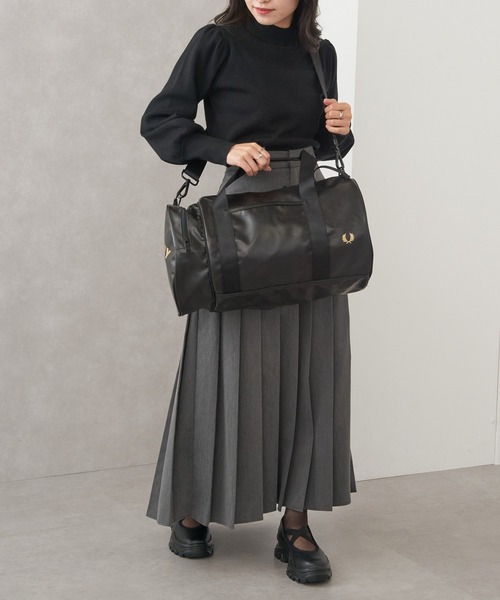 FRED PERRY（フレッドペリー）の「【FRED PERRY】TONAL CLASSIC BARREL BAG バレルバッグ ドラムバッグ 旅行 部活 ジム L7260（ショルダーバッグ・メンズ・ブラック/グリーン/バーガンディー/ネイビー・FREE）」の21枚目の写真