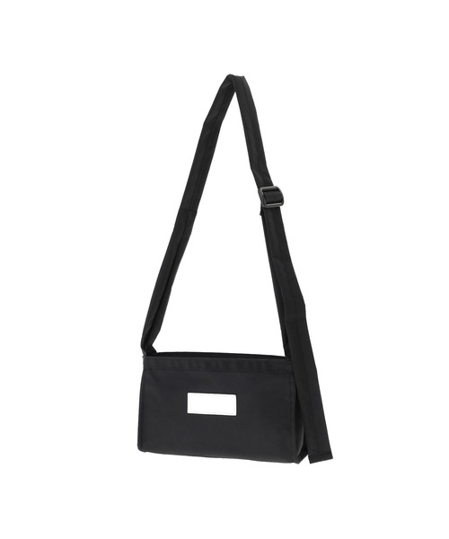 Manhattan Portage（マンハッタンポーテージ）の「EAST RIVER SHOULDER BAG(S) 300P CORDURA ECO SHEEN VOL.2（ショルダーバッグ・レディース・ブラック・X-SMALL）」の5枚目の写真