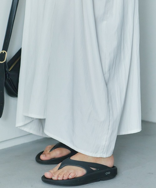 LIENCOEUR(リアンクール)の「ペタルリブドッキングワンピース(ワンピース・レディース・ホワイト/ブラック・FREE)」の4枚目の写真