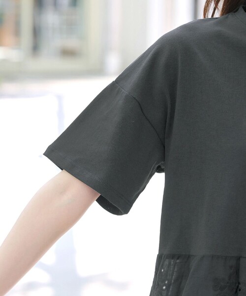 刺繍レースドッキングカットソートップス（Tシャツ/カットソー