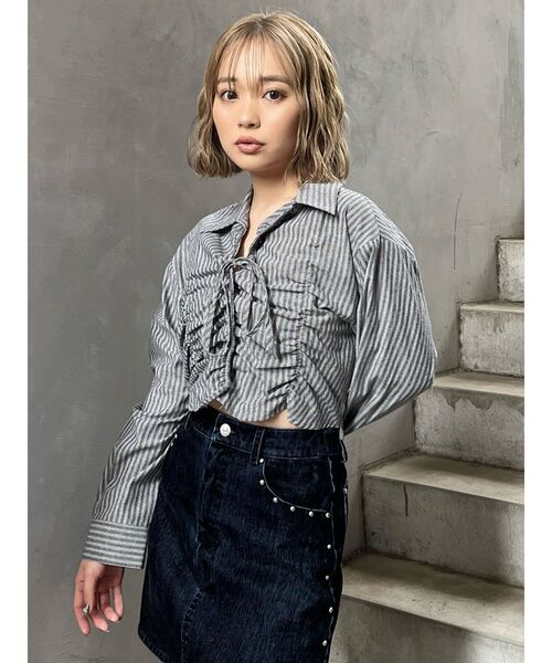 MURUA（ムルーア）の「2WAYギャザーシャツ（シャツ/ブラウス・レディース・グレー/ホワイト/ネイビー・FREE）」の17枚目の写真