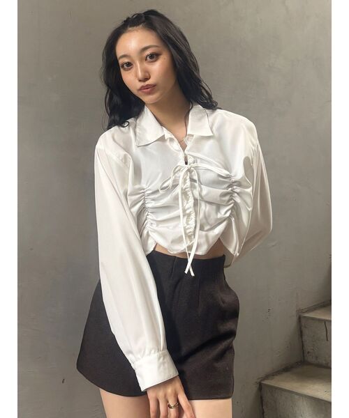 MURUA（ムルーア）の「2WAYギャザーシャツ（シャツ/ブラウス・レディース・グレー/ホワイト/ネイビー・FREE）」の20枚目の写真