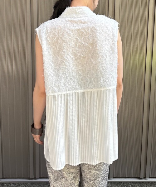 &g'aime(アンジェム)の「【&g'aime】ジャガードバックプリーツブラウス BackPleated Pleated Jacquard Blouse(シャツ/ブラウス・レディース・ホワイト/ブラック・FREE)」の6枚目の写真