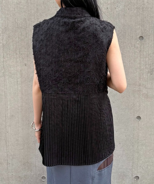 &g'aime(アンジェム)の「【&g'aime】ジャガードバックプリーツブラウス BackPleated Pleated Jacquard Blouse(シャツ/ブラウス・レディース・ホワイト/ブラック・FREE)」の18枚目の写真