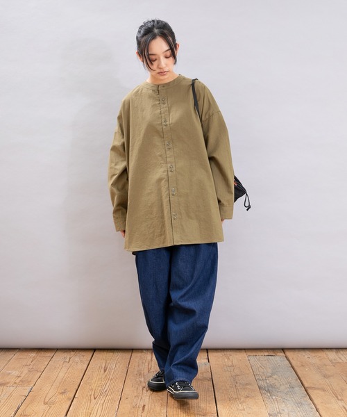 URCH RNA（アーチ アールエヌエー）の「B2903 アトリエチュニックシャツ２（シャツ/ブラウス・レディース・ブラック×ホワイト/ベージュ系その他/オリーブ/ブラウン/ピンク系その他/ブルー系その他・FREE）」の18枚目の写真