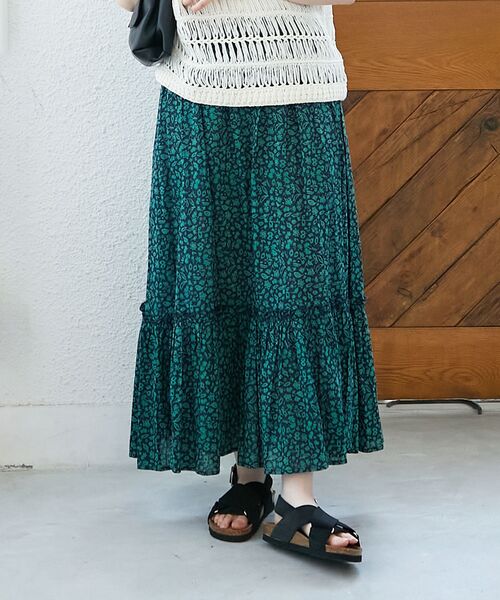 le.coeur blanc（ルクールブラン）の「《手洗い可能》フラワープリントティアードスカート（スカート・レディース・ホワイト系その他/グリーン系その他・38）」の10枚目の写真