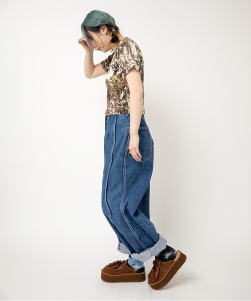 RNA(アールエヌエー)の「R4384 ウェーブシームパンツ(デニムパンツ・レディース・ブルー系その他・MEDIUM)」の11枚目の写真