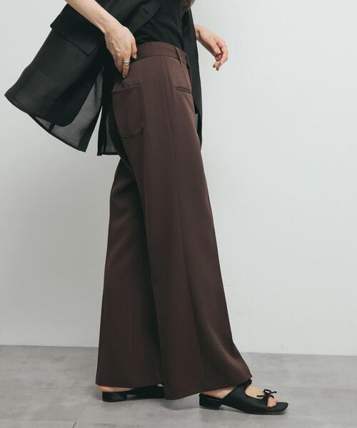 KBF（ケイビーエフ）の「『2サイズ展開』スリムフレアパンツ（その他パンツ・レディース・ブラウン/ライトベージュ/ブラック・36/38）」の3枚目の写真