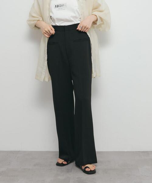 KBF（ケイビーエフ）の「『2サイズ展開』スリムフレアパンツ（その他パンツ・レディース・ブラウン/ライトベージュ/ブラック・36/38）」の2枚目の写真