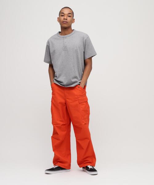 AVIREX(アヴィレックス)の「HENLEY NECK PACK T-SHIRT / ヘンリーネック パック 半袖Tシャツ / AVIREX / アヴィレックス(Tシャツ/カットソー・メンズ・ブラック/グレー/ホワイト・MEDIUM/XX-LARGE/LARGE/X-LARGE)」の15枚目の写真