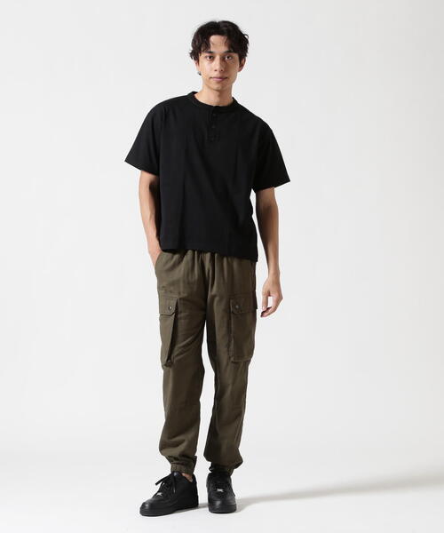 AVIREX(アヴィレックス)の「HENLEY NECK PACK T-SHIRT / ヘンリーネック パック 半袖Tシャツ / AVIREX / アヴィレックス(Tシャツ/カットソー・メンズ・ブラック/グレー/ホワイト・MEDIUM/XX-LARGE/LARGE/X-LARGE)」の9枚目の写真
