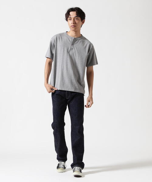 AVIREX(アヴィレックス)の「HENLEY NECK PACK T-SHIRT / ヘンリーネック パック 半袖Tシャツ / AVIREX / アヴィレックス(Tシャツ/カットソー・メンズ・ブラック/グレー/ホワイト・MEDIUM/XX-LARGE/LARGE/X-LARGE)」の8枚目の写真