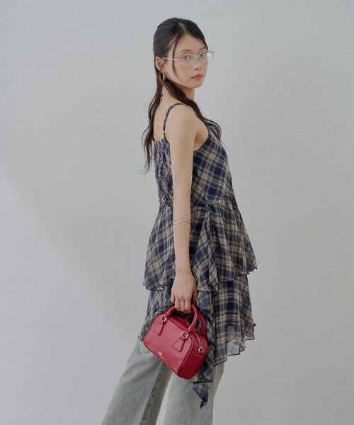 chico ティアードサイドドロップフリルミニワンピース　ブラウン ティアードサイドドロップフリルミニワンピース（ワンピース
