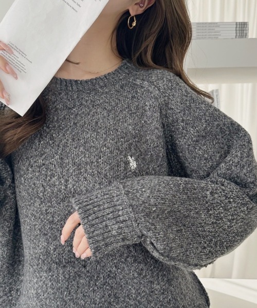 U.S. POLO ASSN.(ユーエスポロアッスン)の「【U.S. POLO ASSN】メランジ クルーネック ラグラン ニット(ニット/セーター・レディース・オートミール/ブラック/グレー/ネイビー・M/L)」の2枚目の写真