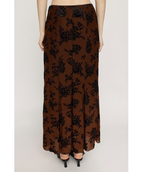 SLY(スライ)の「SHEER FLOWER FLARE SK シアー フラワー フレアスカート 夏服 秋服(スカート・レディース・ブラック系その他2/ブラウン系その他2・1/2)」の11枚目の写真