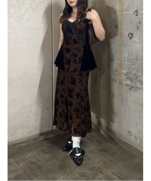 SLY(スライ)の「SHEER FLOWER FLARE SK シアー フラワー フレアスカート 夏服 秋服(スカート・レディース・ブラック系その他2/ブラウン系その他2・1/2)」の21枚目の写真
