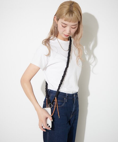 BIRTHDAY BAR(バースデイバー)の「【BEAURE ビュレ】ナイロンギャザーモバイルストラップショルダー(スマホグッズ・レディース・パープル/ブラック/ホワイト・0)」の3枚目の写真