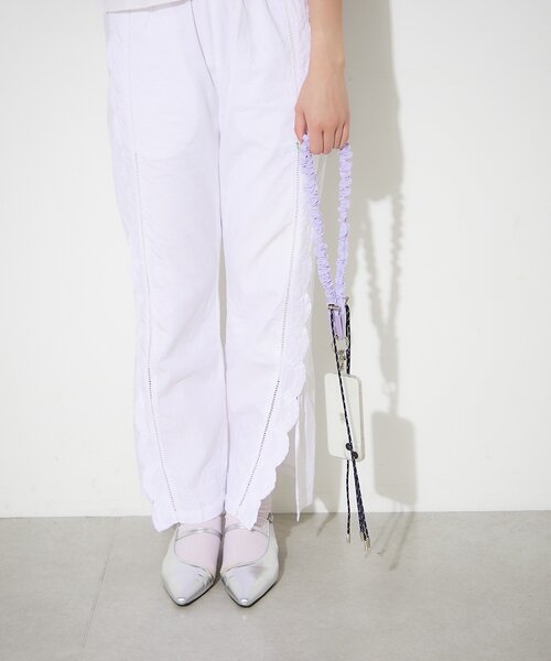 BIRTHDAY BAR(バースデイバー)の「【BEAURE ビュレ】ナイロンギャザーモバイルストラップショルダー(スマホグッズ・レディース・パープル/ブラック/ホワイト・0)」の20枚目の写真