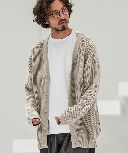 CAMBIO(カンビオ)の「mcg3667-Powder Bleach Waffle Cotton Knit Cardigan ニットカーディガン(カーディガン/ボレロ・メンズ・グレイッシュベージュ/カーキ/ブラック/ネイビー・M/L)」の11枚目の写真