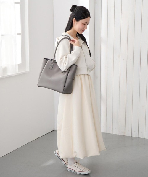 ROOTOTE（ルートート）の「ルートート / LT.A4ワイド.オブロング-A（ビジネスバッグ・レディース・ベージュ/グレー/ブラック・FREE）」の9枚目の写真