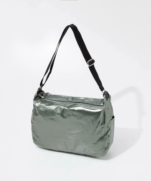 Jack Gomme(ジャックゴム)の「JACK GOMME Paris JOY LIGHT SHOULDER BAG ジャックゴム パリス ジョイ ショルダーバッグ(ショルダーバッグ・レディース・ベージュ系1/グリーン系1・FREE)」の2枚目の写真