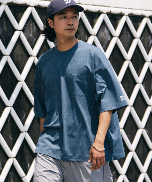 Russell Athletic（ラッセルアスレティック）の「吸水速乾 RUSSELL ATHLETIC 別注 Dri-Power(R) BIG Tシャツ（Tシャツ/カットソー・メンズ・チャコールグレー/ブラック/ライトブルー/ホワイト・SMALL/MEDIUM/LARGE）」の13枚目の写真