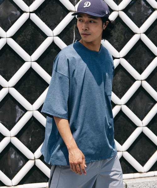 Russell Athletic（ラッセルアスレティック）の「吸水速乾 RUSSELL ATHLETIC 別注 Dri-Power(R) BIG Tシャツ（Tシャツ/カットソー・メンズ・チャコールグレー/ブラック/ライトブルー/ホワイト・SMALL/MEDIUM/LARGE）」の12枚目の写真